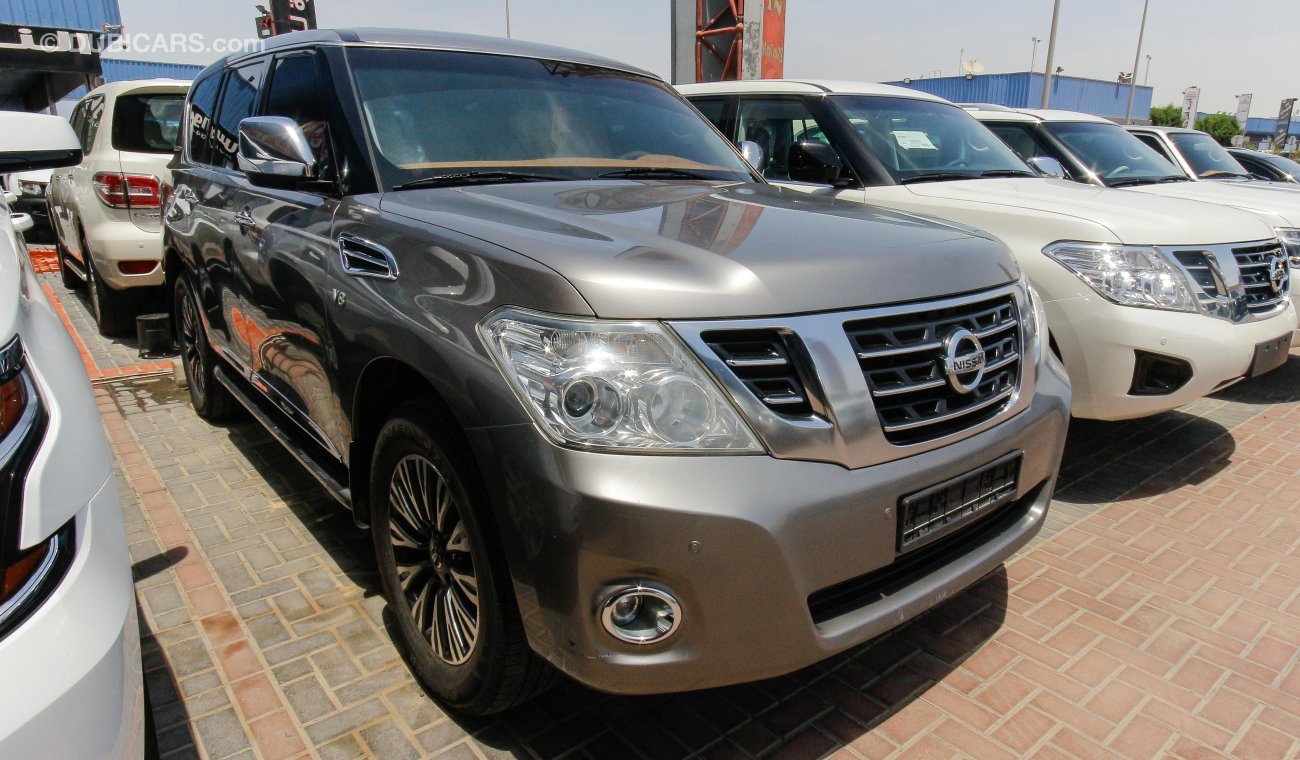 Nissan Patrol SE