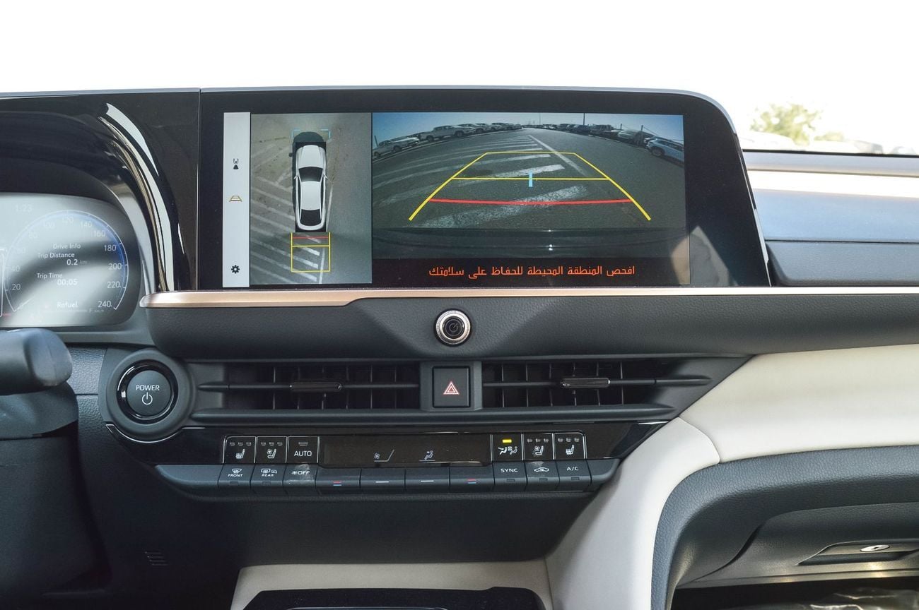 تويوتا كراون  TOYOTA CROWN HYBRID 2.5L FWD SEDAN 2026