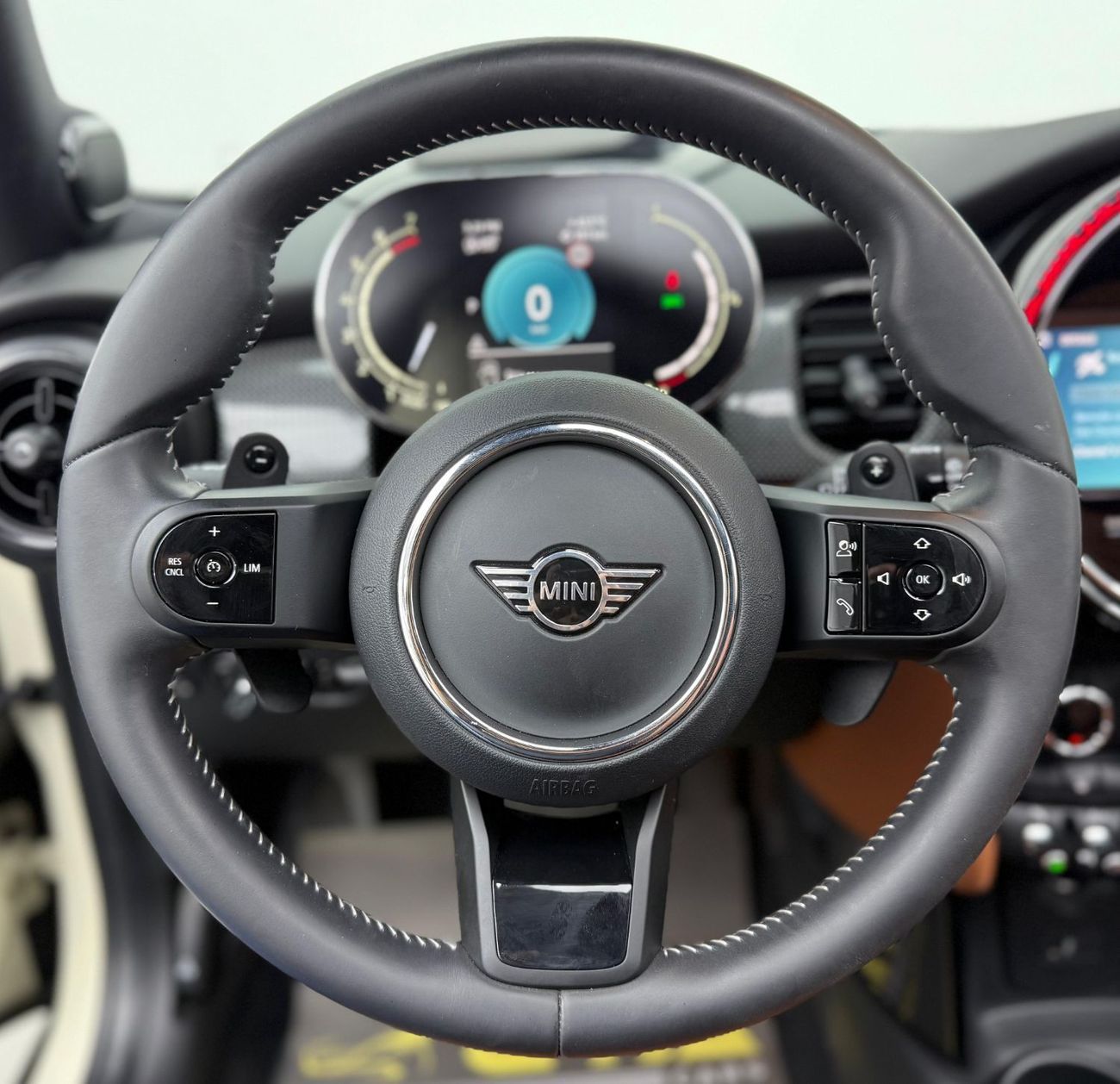 Mini Cooper S 2.0L (4 Seater) S 2023 2.0L (4 Seater) 2027 Warranty + Service Pack, Full MINI Service History,
