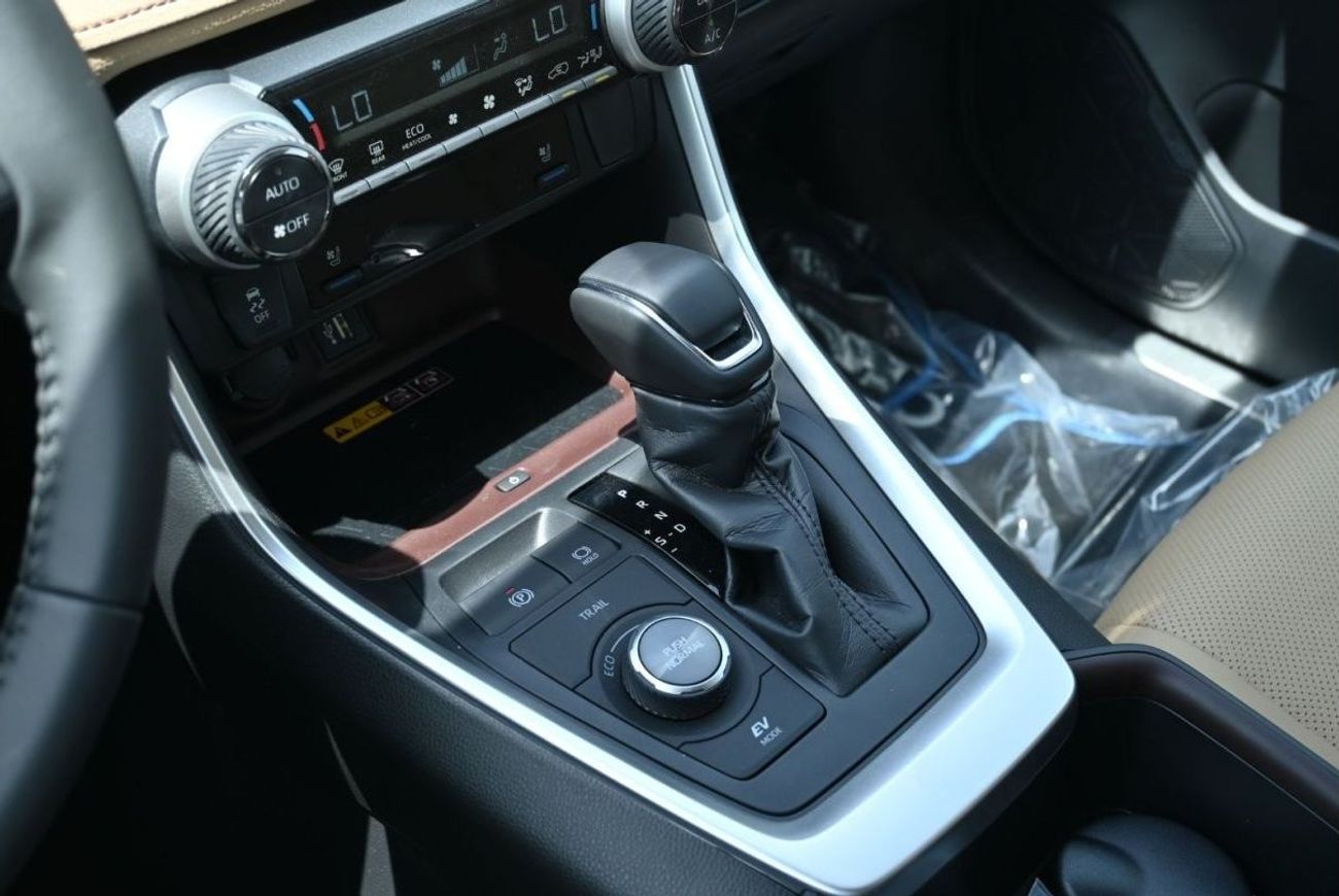 Toyota RAV4 Toyota RAV4 2.5L Hybrid, AWD, CUV 5Doors, Model 2024 Color White