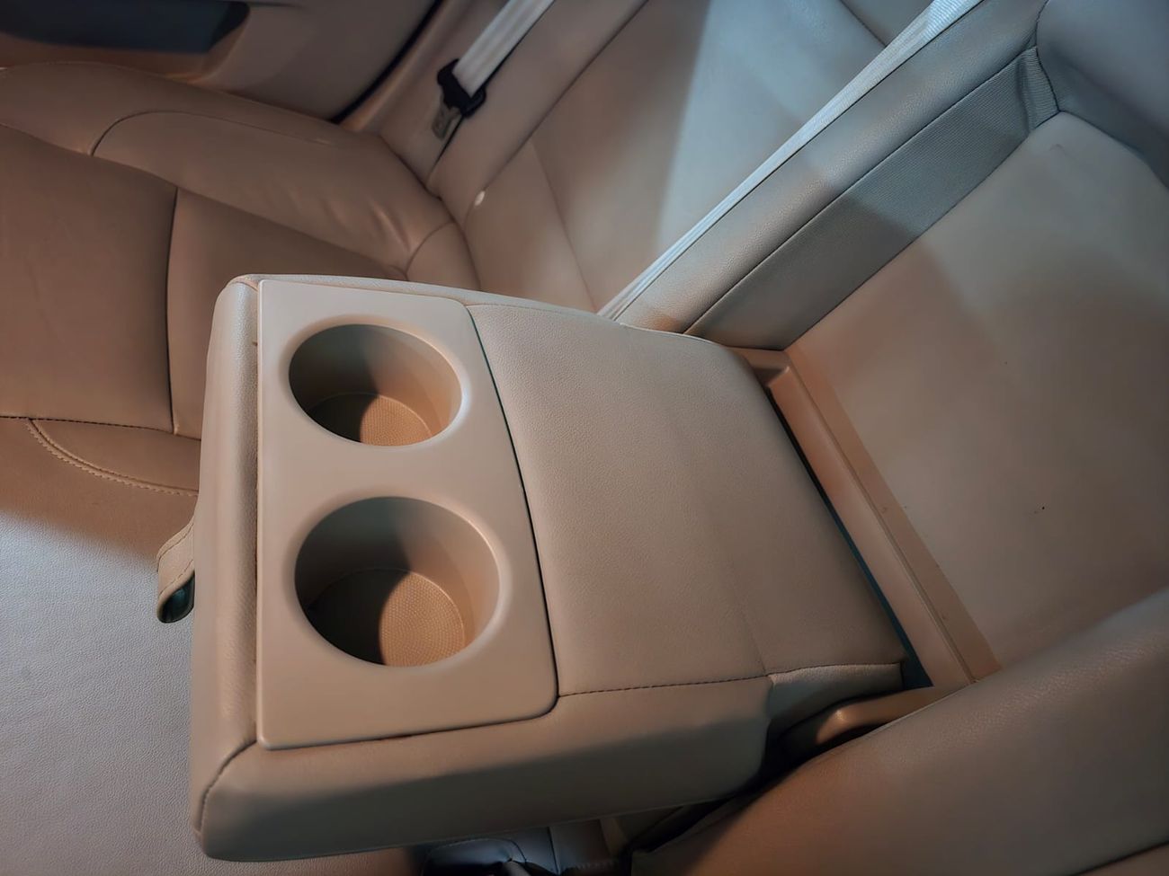 Renault Safrane 3.5 V6 FWD