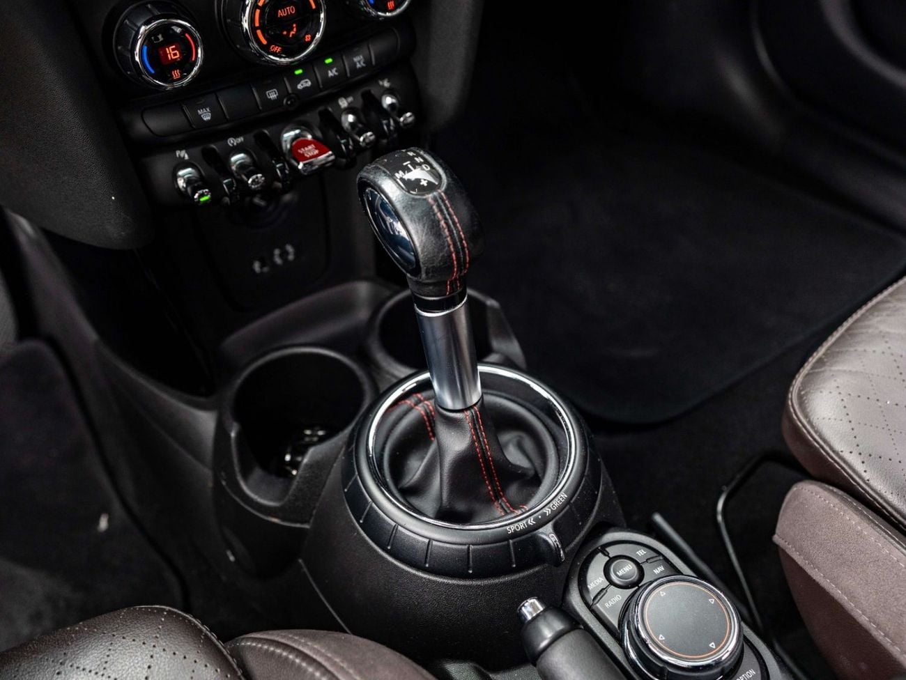 ميني كوبر إس HIGH SPEC MINI Hatch Cooper S 2018