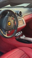 Ferrari California 2014 Ferrari California • Japan Specs  119,000 km • 4.3L V8