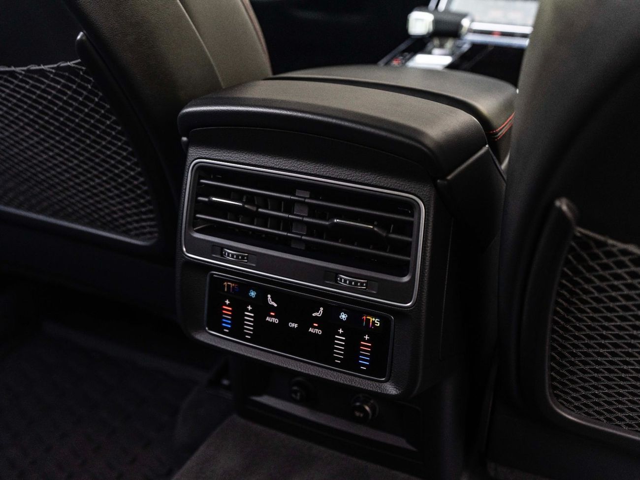 Audi RS Q8 TFSI quattro 4.0L