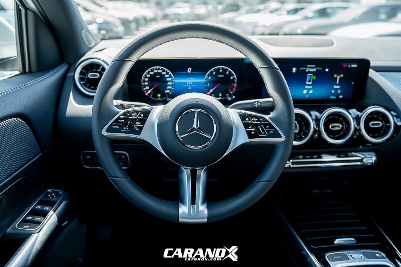 مرسيدس بنز GLA 200 1.3L Petrol