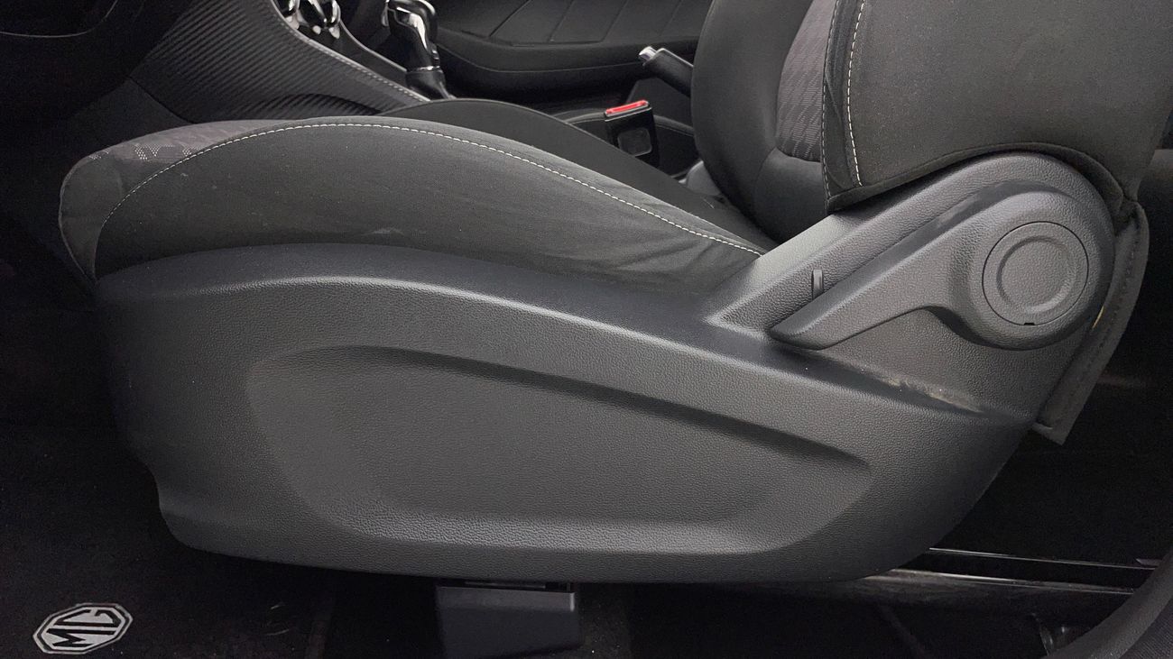 أم جي ZS STD 1.5 | بدون دفعة مقدمة | اختبار قيادة مجاني للمنزل