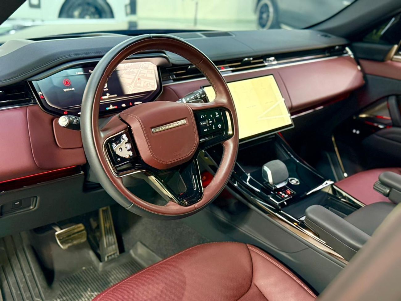 لاند روفر رينج روفر سبورت P400 DYNAMIC HSE 2024