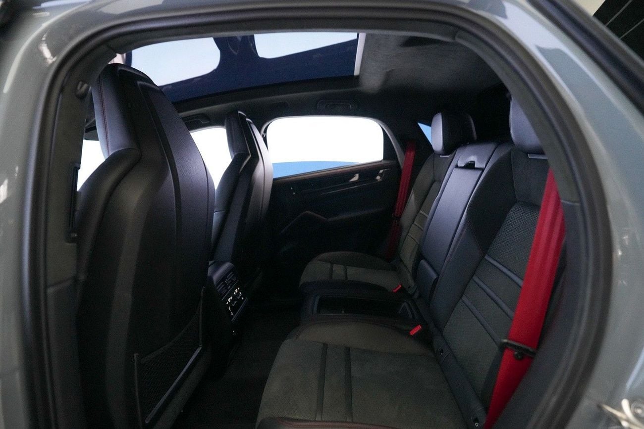 Porsche Cayenne GTS