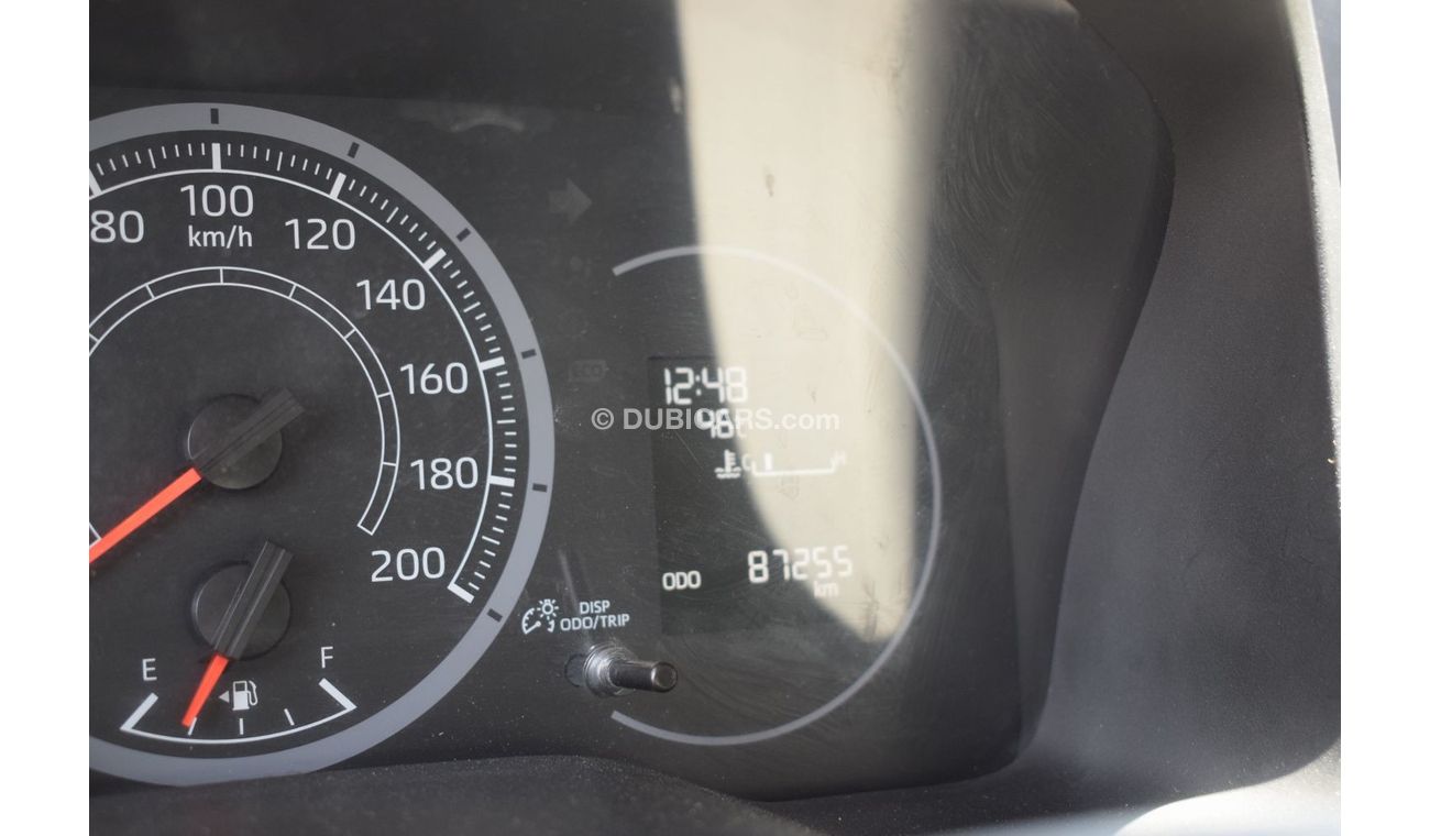 تويوتا هاياس كوميتور GL  سقف عالي