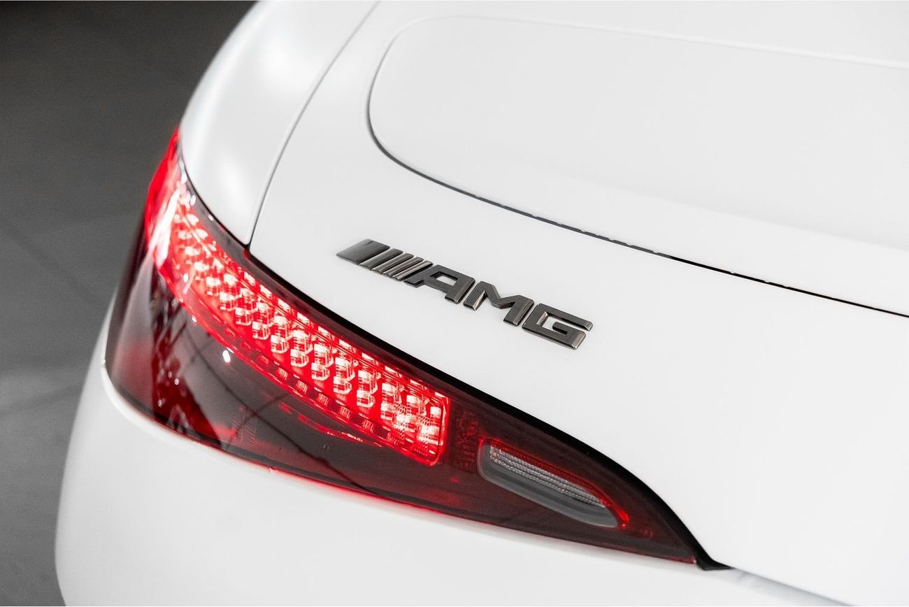 Mercedes-Benz SL 63 AMG Roadster SE Performance