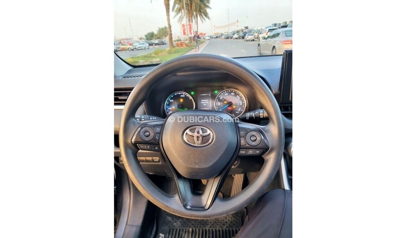 تويوتا راف ٤ hybrid TOYOTA RAV4 XLE Full Option