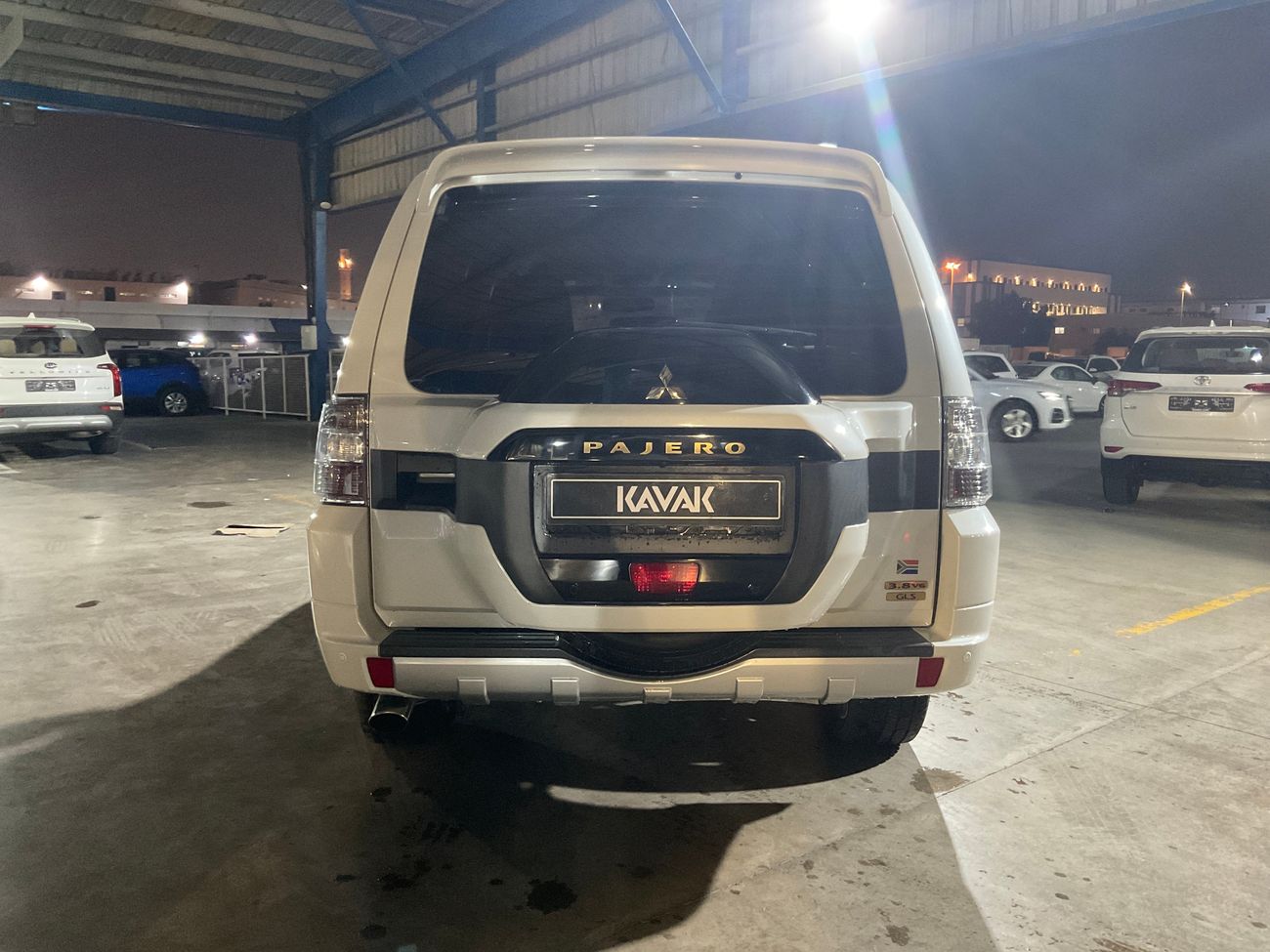 Mitsubishi Pajero GLS Highline | Guaranteed Warranty | 0 Down Payment