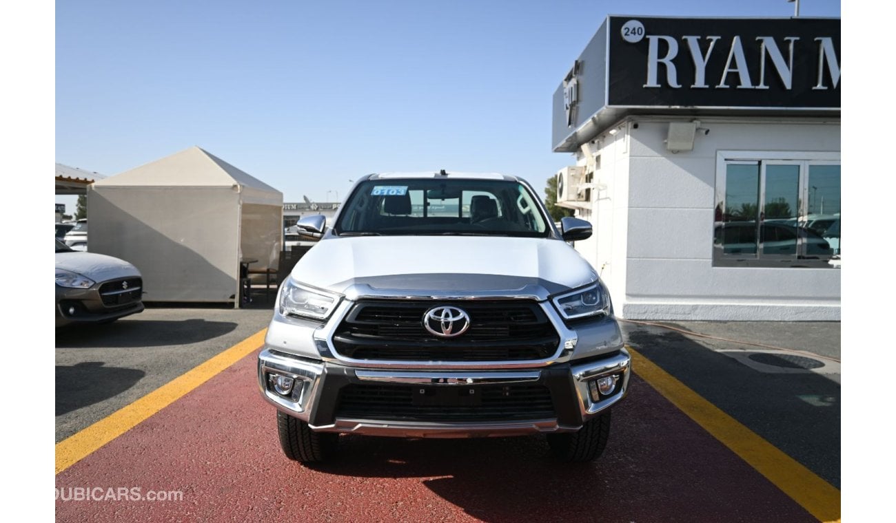 Toyota Hilux Toyota Hilux (GUN126) 2.8L Diesel, Pickup 4WD 4 Doors, Cruise Control, Differential Lock, Parking Se