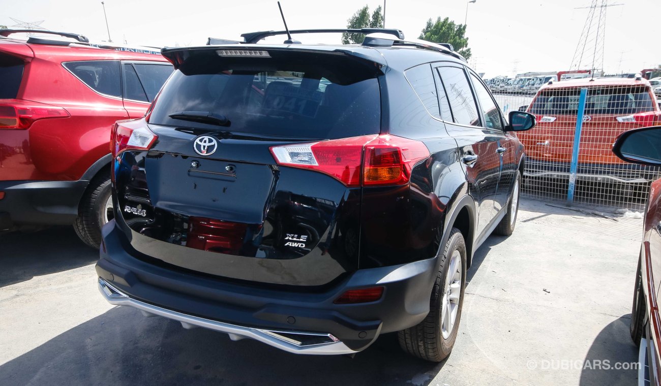 Toyota RAV4 XLE AWD