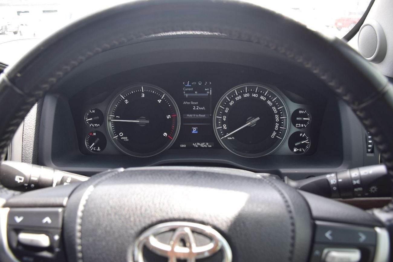 Toyota Land Cruiser VX FULL OPTION DIESEL 4.5L RHD (Export Only)