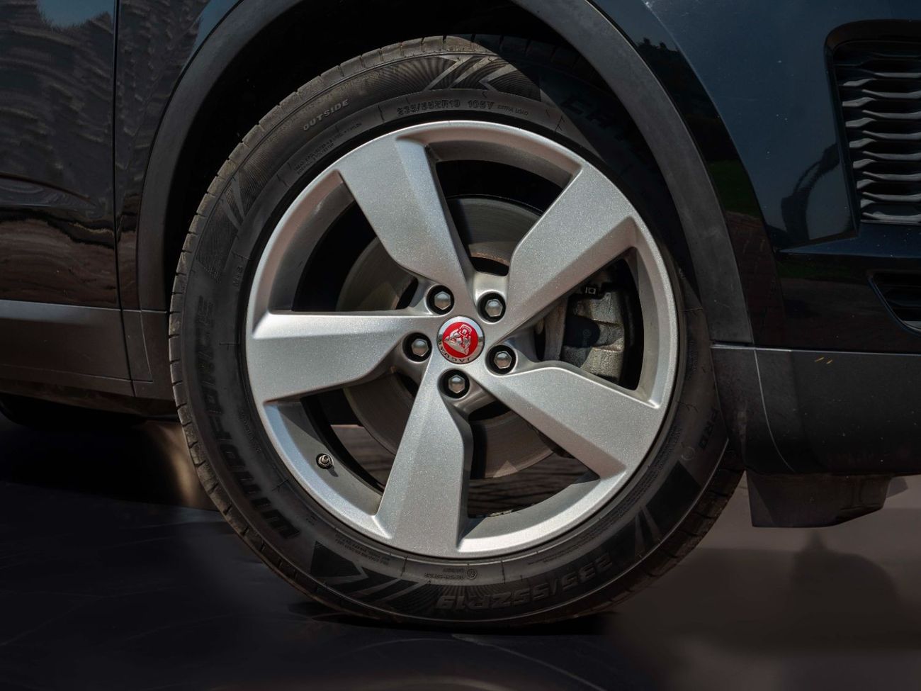 جاكوار E Pace AED 1,258 PM • E-PACE P200 AWD S • PRISTINE CONDITION