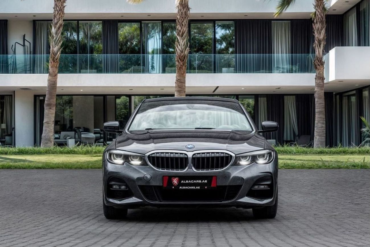 BMW 330i 330i M-kit | 2,800 P.M  | 0% Downpayment | Excellent Condition!