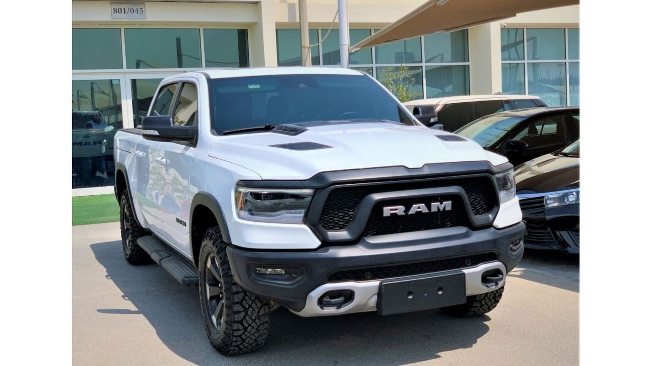 RAM 1500 Dodge RAM 1500 REBEL 5.7L Hemi V8