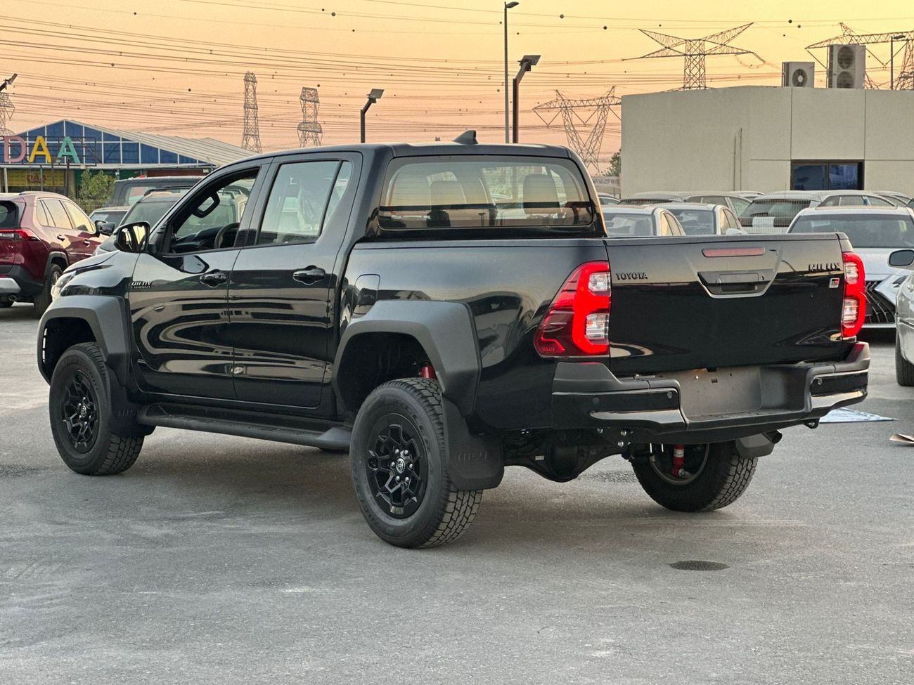 تويوتا هيلوكس Toyota Hilux GR Sport 4.0L