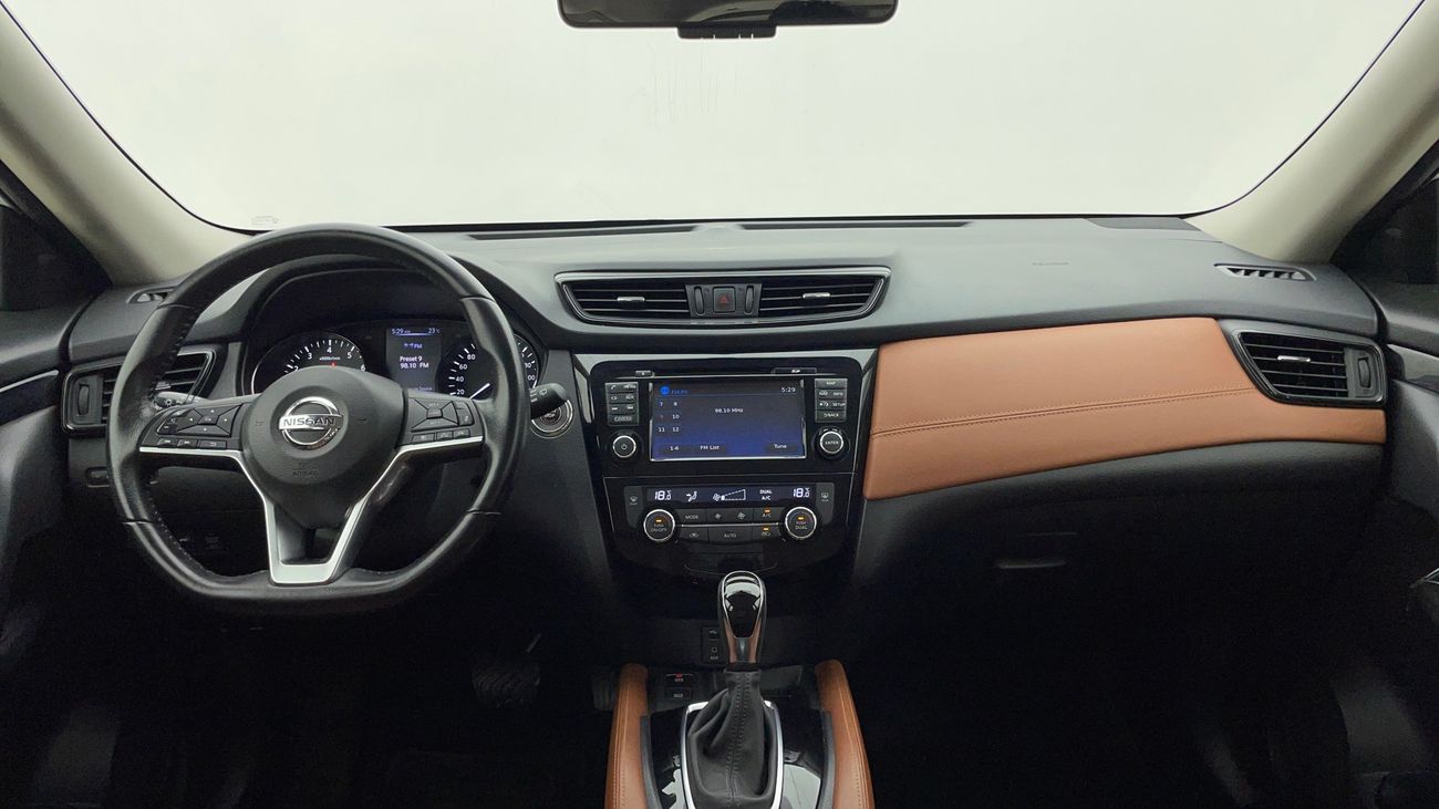 نيسان إكس تريل SL 2.5 | بدون دفعة مقدمة | اختبار القيادة في المنزل