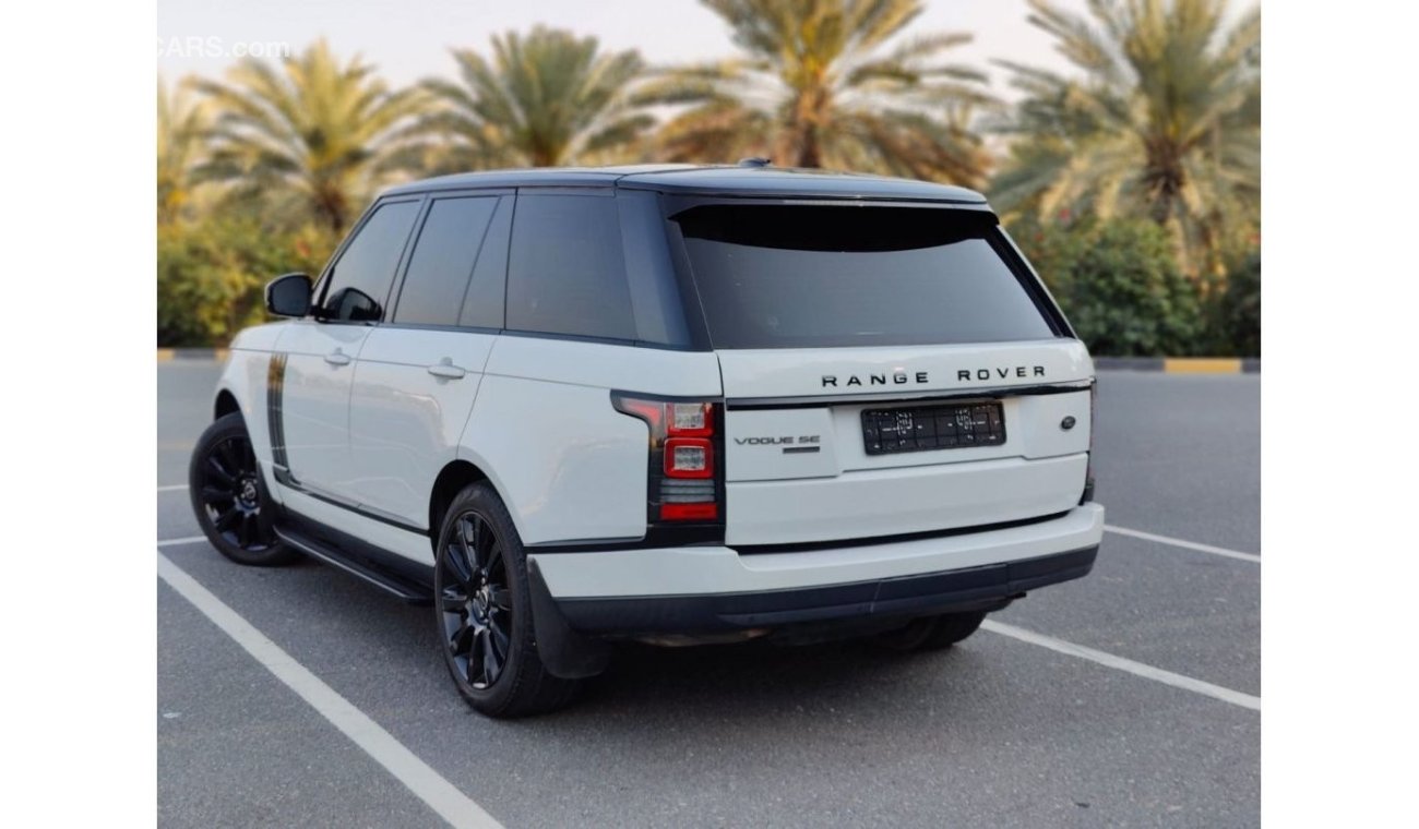 Land Rover Range Rover HSE RANGE ROVER HSE 2014 V8 GCC PERFECT CONDITION - ACCIDENT FREE