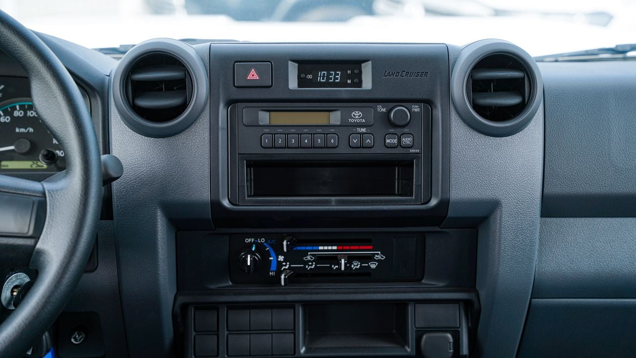 تويوتا لاند كروزر 70