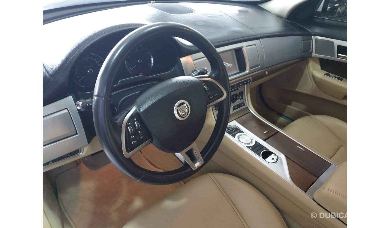 Jaguar XF 2012 - GCC Specs