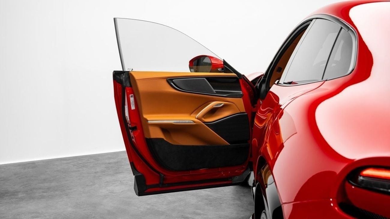 Ferrari Purosangue - 2025 - Canadian Specs