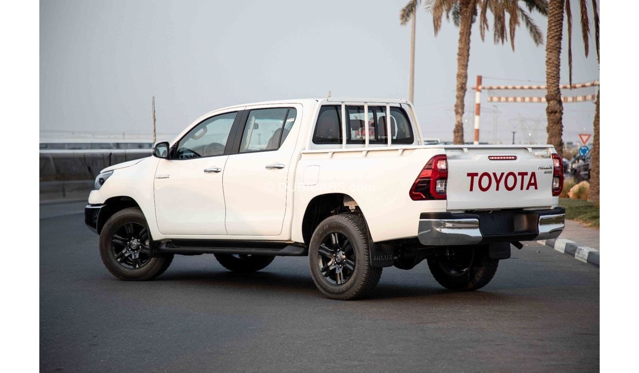 Toyota Hilux 2023 Toyota Hilux 4x4 DC 2.7 HI SR5 Petrol Manual - Super white inside red - Export Only