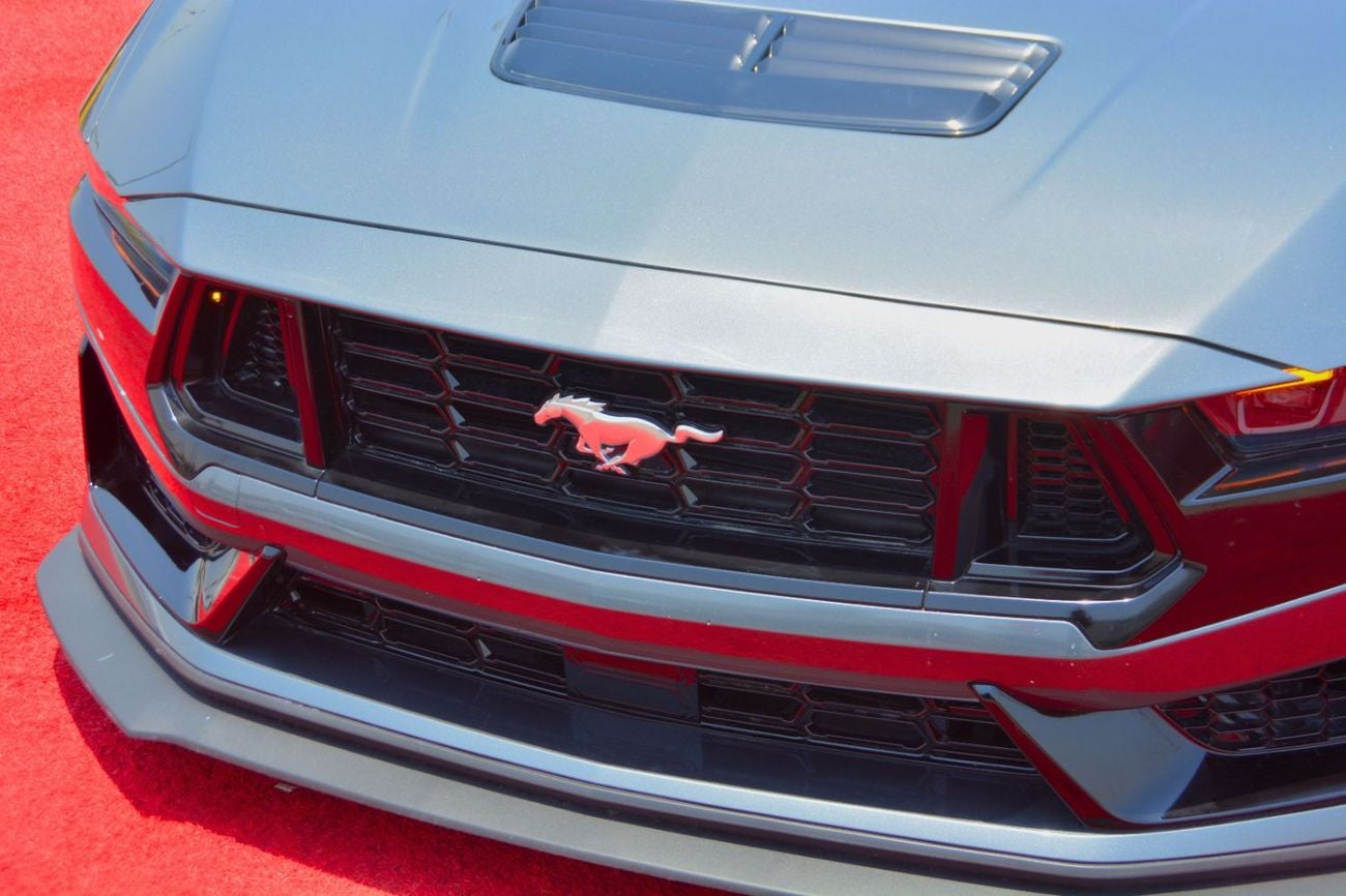 Ford Mustang STD