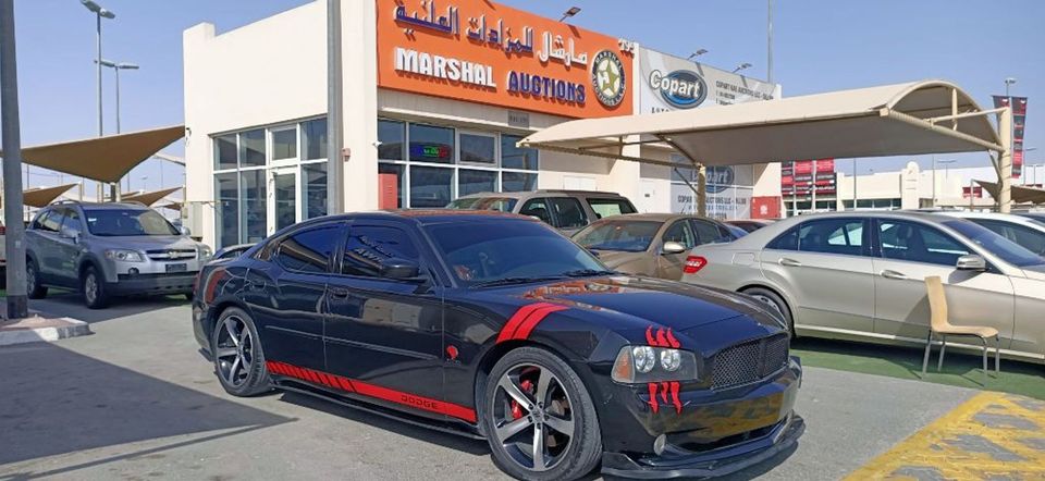 دودج تشارجر السياره بحاله جيده مواصفات خليجيه فول اوبشن
