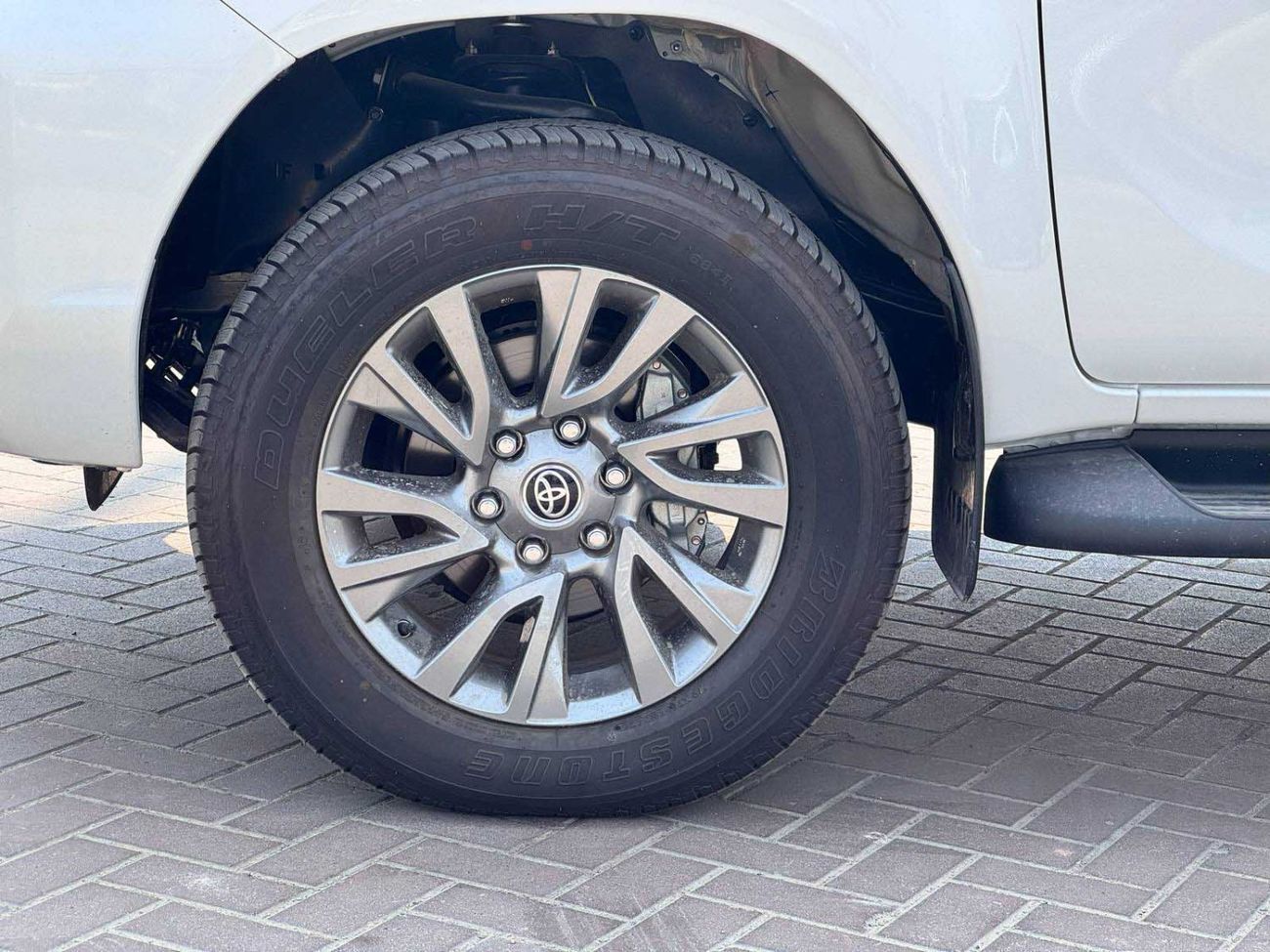 Toyota Hilux 2025 TOYOTA RIGHT HAND DRIVE HILUX TOP-LINE D/CAB 2.8L DIESEL BRAND NEW 0KM