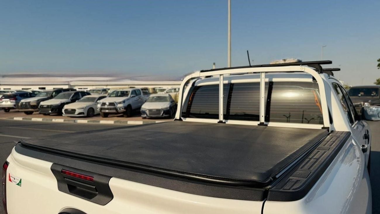 Ford Ranger BOOT COVER | 2022 | AUTOMATIC TRANSMISSION | 2.0L DIESEL ENGINE | RHD | 2WD