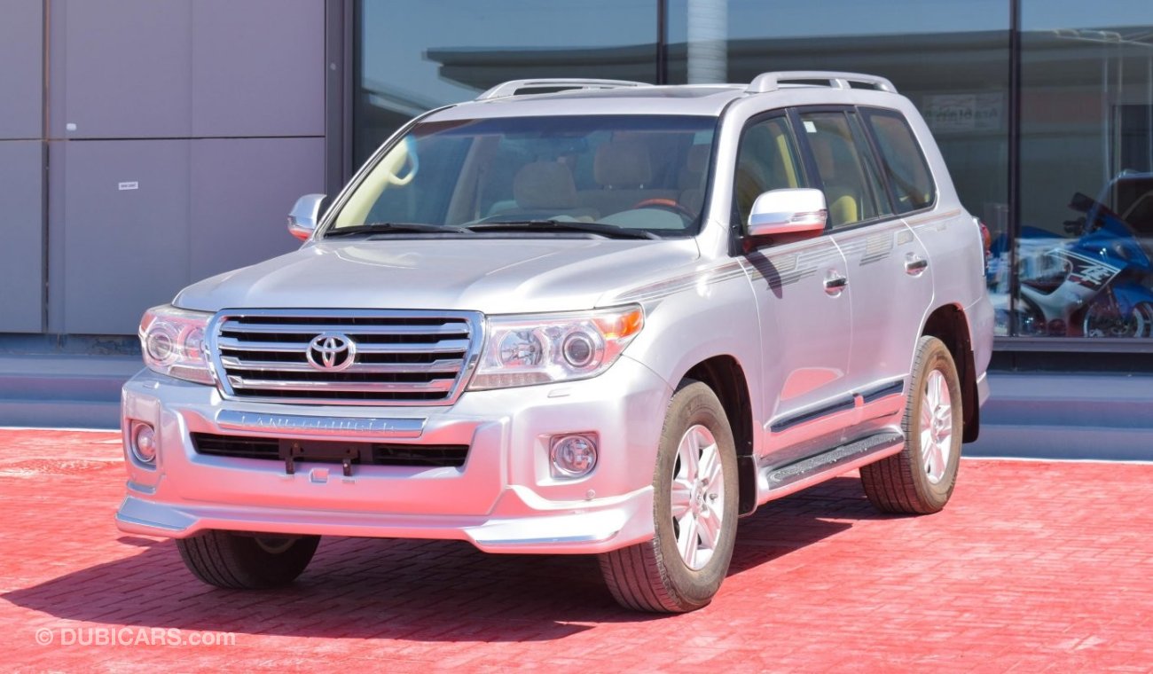 Toyota Land Cruiser GXR V8