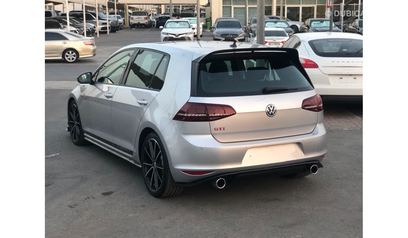 Volkswagen Golf GTI  CLUB SPORT MODEL 2016 GCC car prefect condition full option