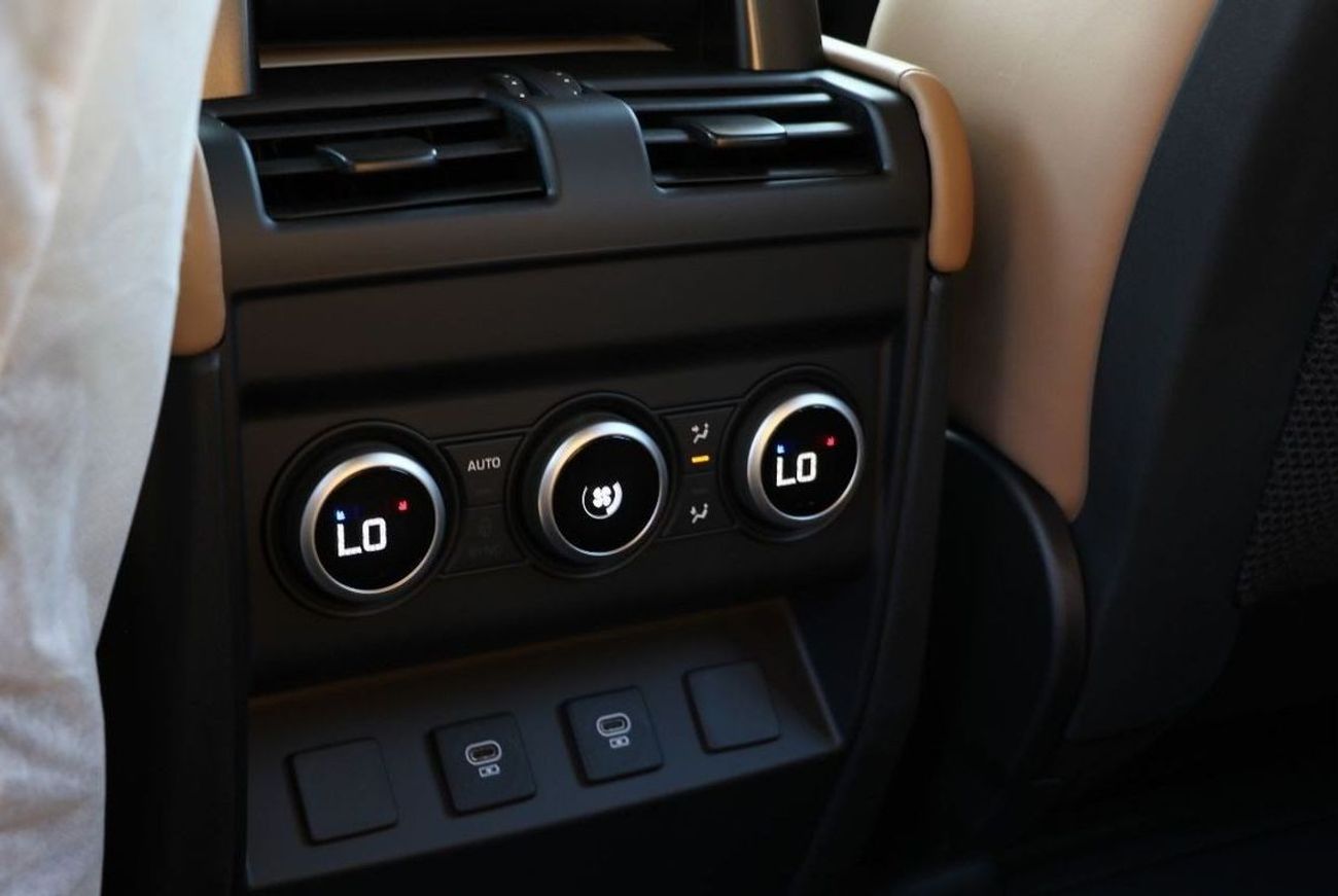 Land Rover Defender 2025 Defender 3.0L Petrol P400 X-Dynamic HSE