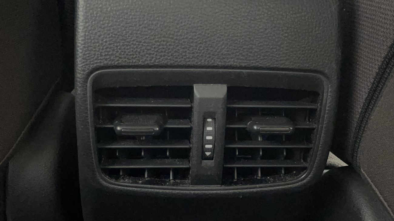 تويوتا كورولا XLI 1.6 | بدون دفعة مقدمة | اختبار القيادة في المنزل