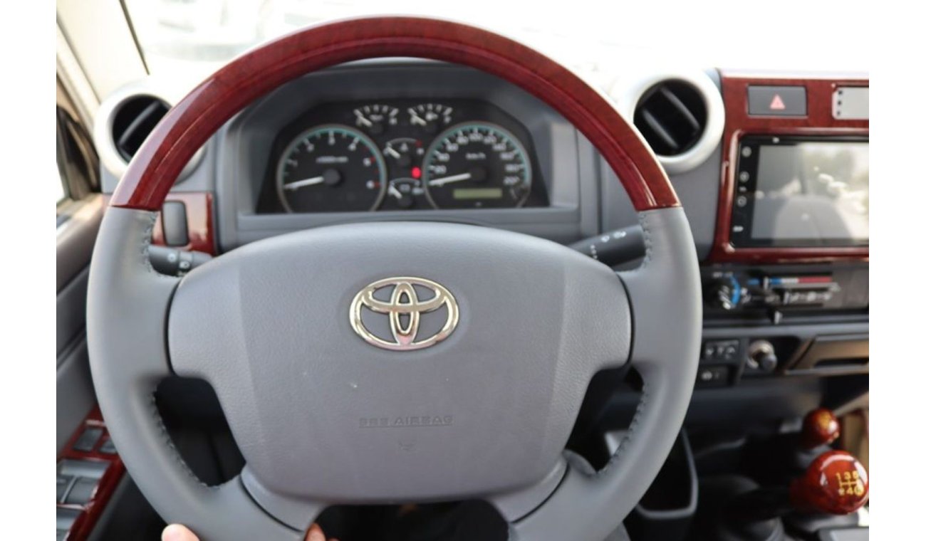 Toyota Land Cruiser Pick Up Land Cruiser Pick up 4,5 V8 Diesel