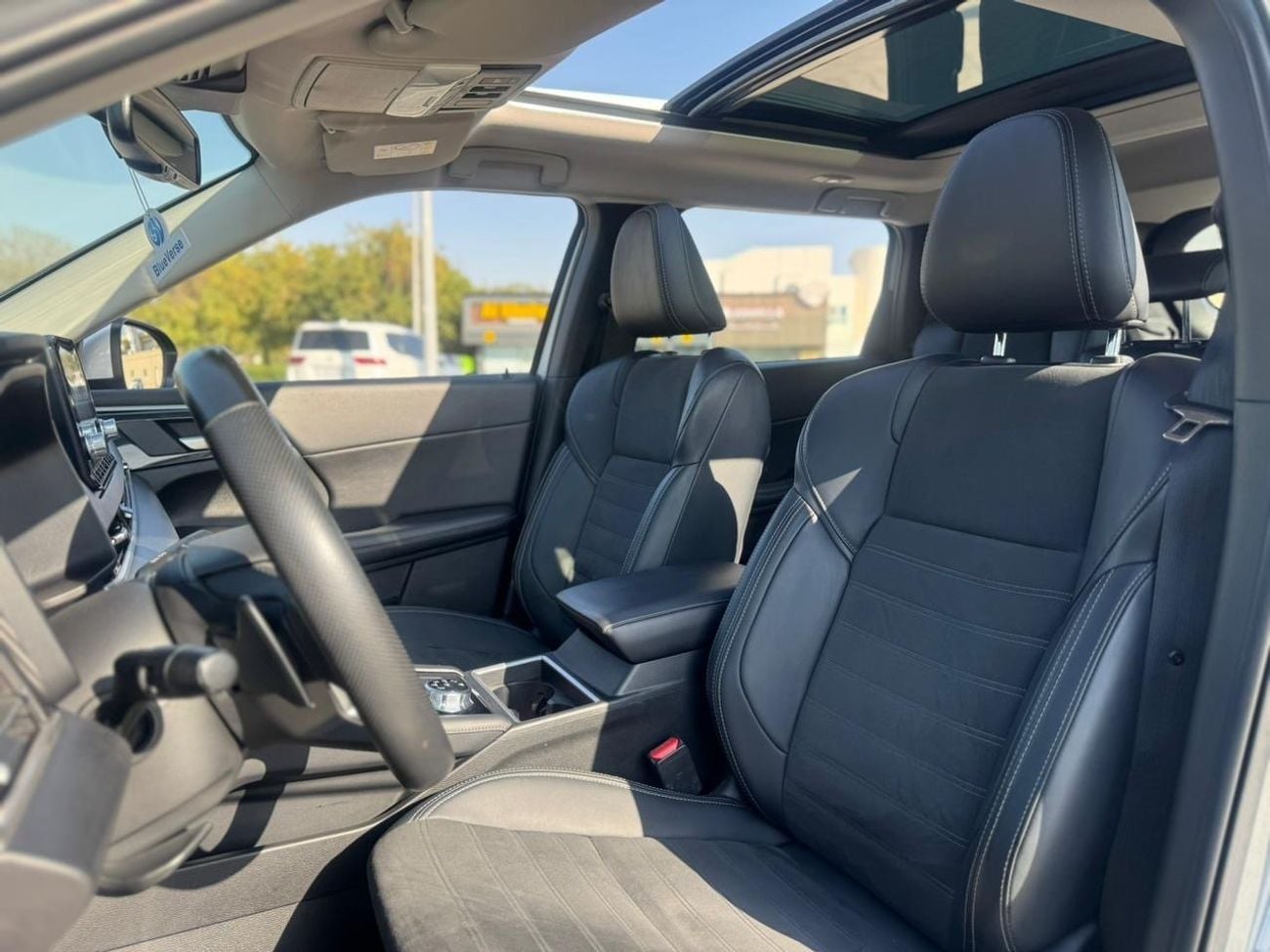 Mitsubishi Outlander GLX Super High 2.4L