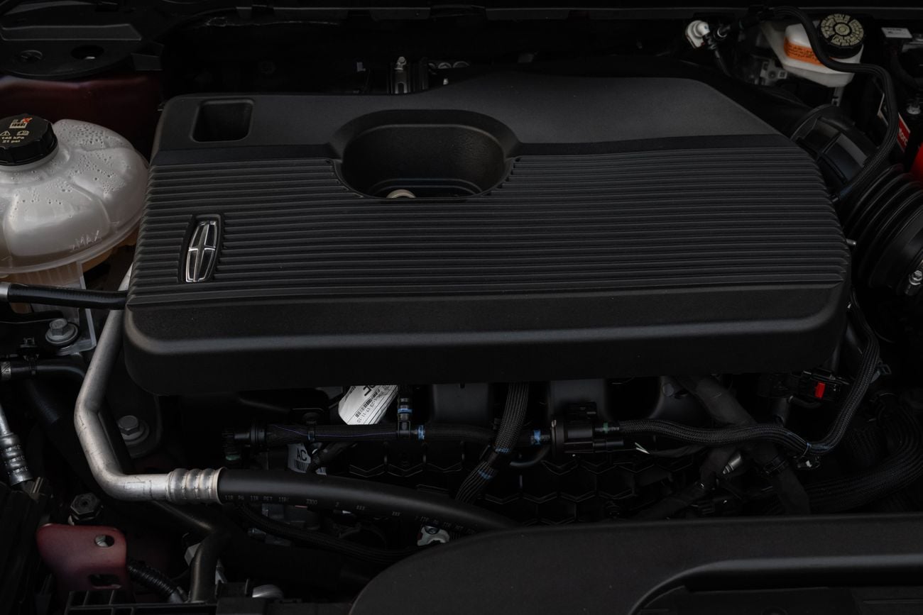 لينكولن كورساير Lincoln Corsair Premier