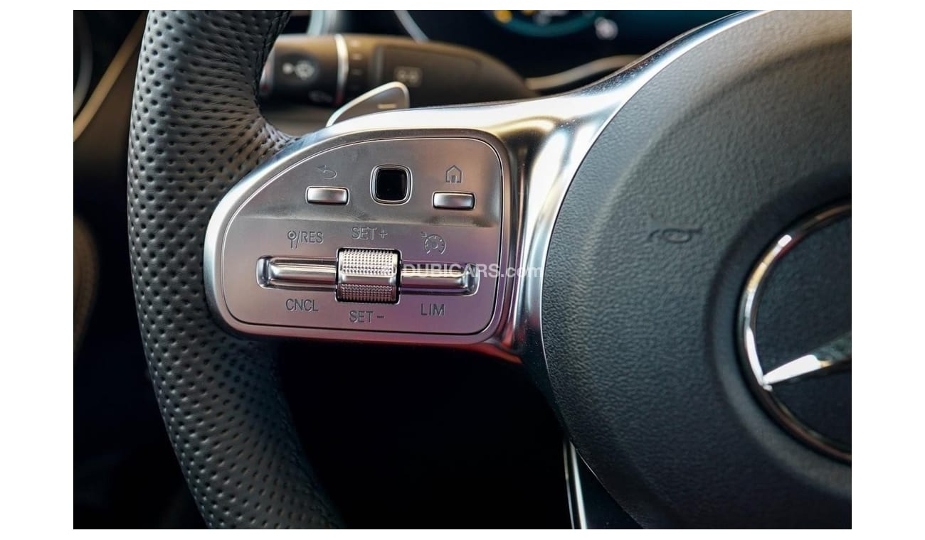 Mercedes-Benz GLC 200 Mercedes-Benz GLC200 2023 (BRAND NEW) GCC under Agency Warranty with Flexible Down-Payment.