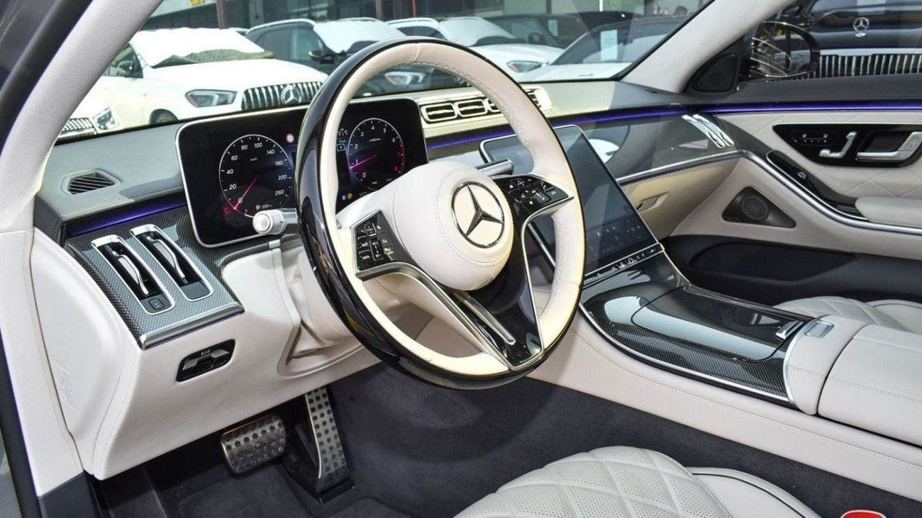 Mercedes-Benz S 580 Mercedes S580 AMG / 2023 / USA