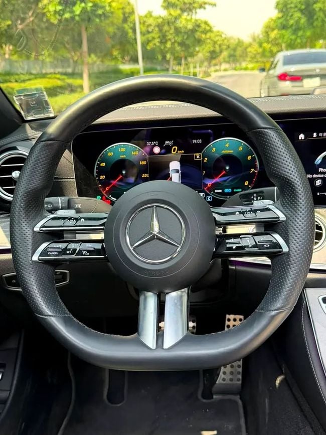 Mercedes-Benz E-Class 4MATIC, миниатюра 28