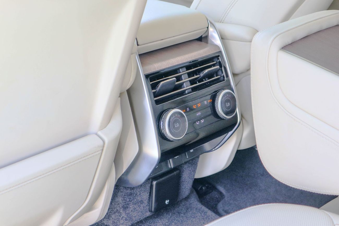 Land Rover Range Rover 2022 Land Rover Range Rover Autobiography (5.0L Supercharged V8) in black color: