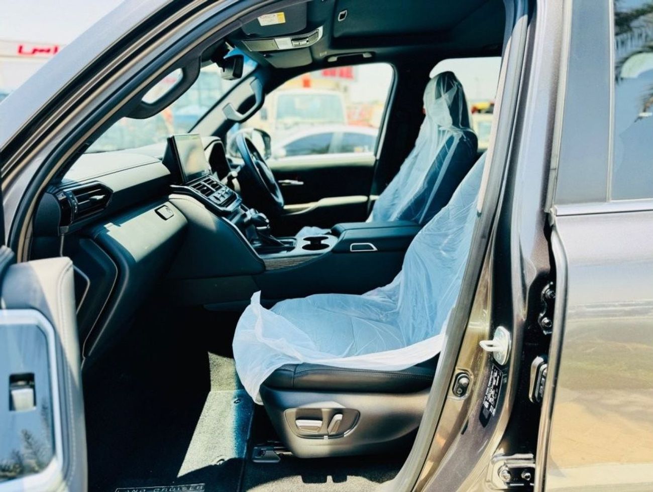 Toyota Land Cruiser Land Cruiser RHD VXR LC300