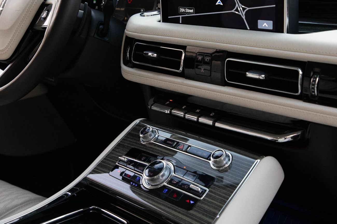 Lincoln Aviator 4,603 P.M | 0% Downpayment | AVIATOR PRESIDENTIAL | WARRANTY 2029!