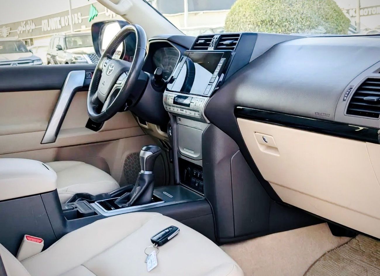 تويوتا برادو 2022 MODEL Full Option V6 4.0L Engine Car is very clean and Perfect Condition