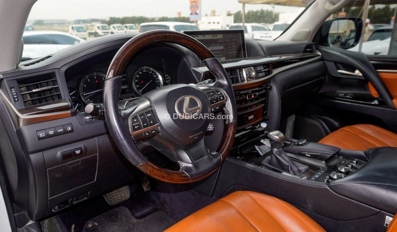 لكزس LX 570