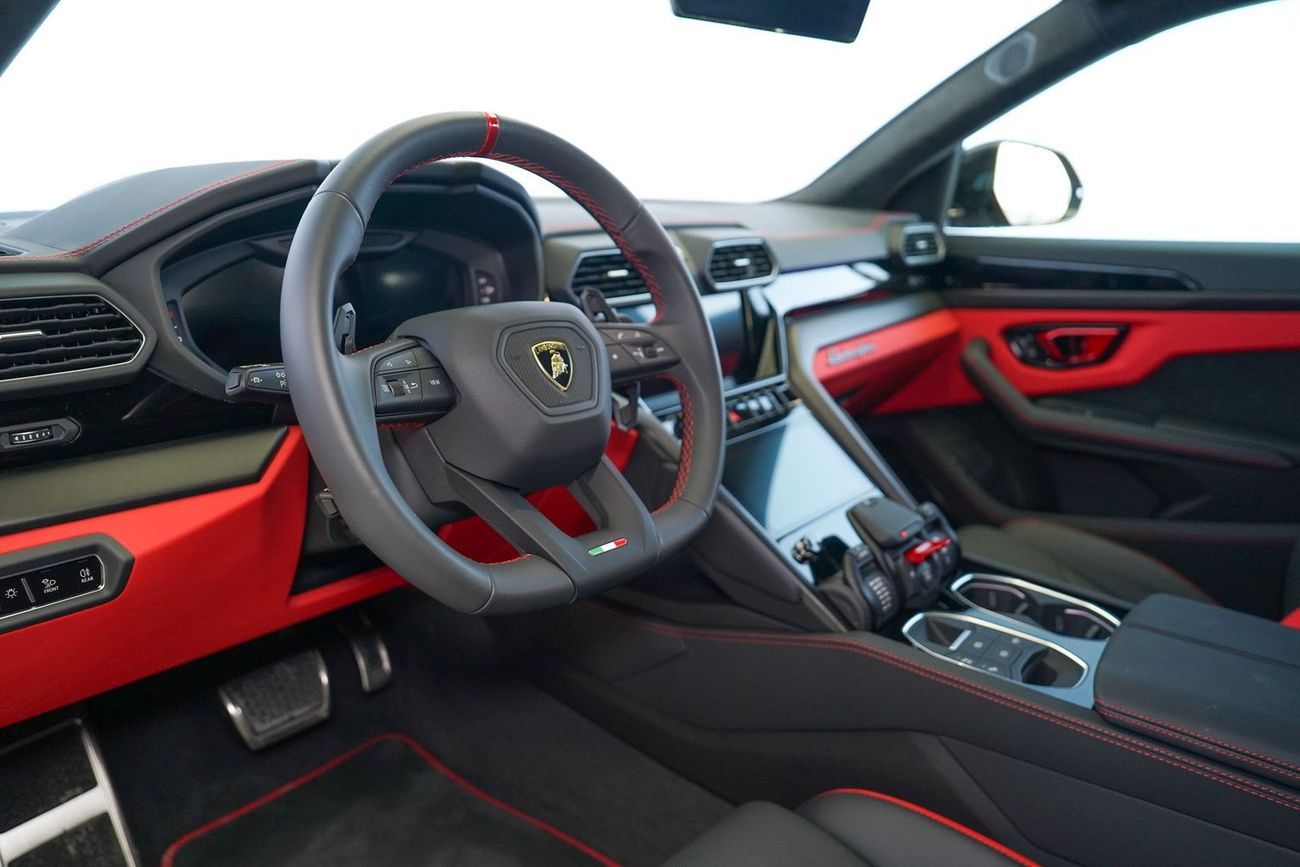 لامبورغيني اوروس S 4.0T V8