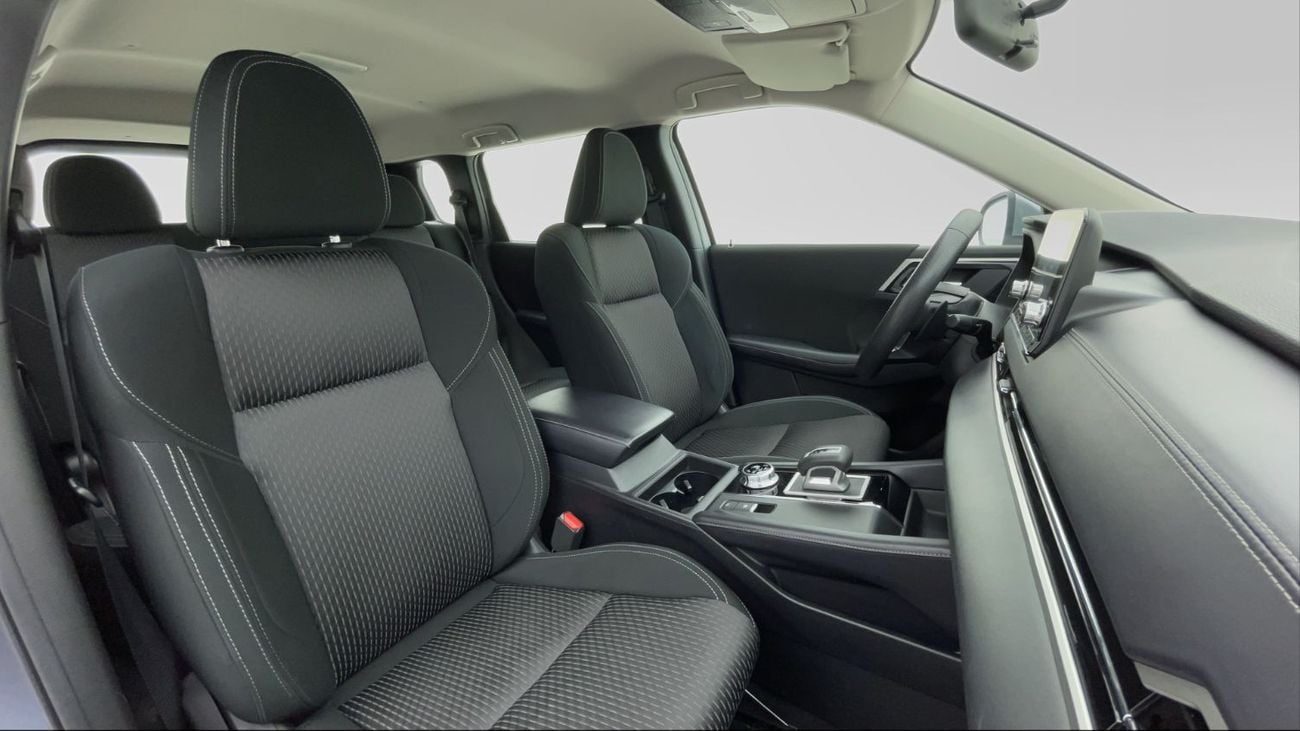 ميتسوبيشي آوتلاندر 2.5L 2023 | 0 DP | 1013/Month | 30 Day Return | Service History